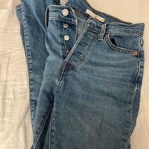 Levi's weddgie straight size 24 women's